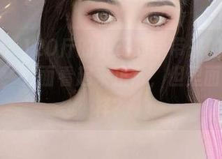 微密圈 – 120斤的小王同学带来的蕾丝套图分享，外面看起来正常，但里面又是怎样？