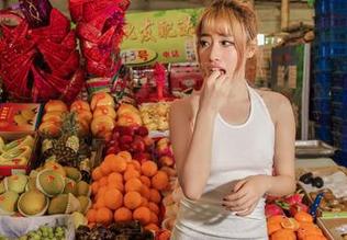 AISS爱丝(黄金版) – 西雅的高清女骑士，马儿不怕，她才是女王！