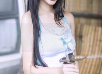 GIRLT果团网 – 工作狂的另一面：little贝壳喵办公室写真合集