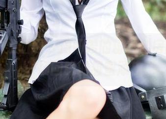 GIRLT果团网 – 周妍希的粉色私房图集：一场回眸的甜蜜顽皮