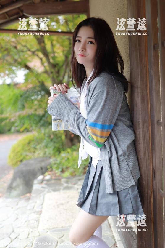 MFStar模范学院-艾莉Evelyn MFStar模范学院 - 艾莉Evelyn的泳装写真:穿上这件,我就是沙滩女皇了!