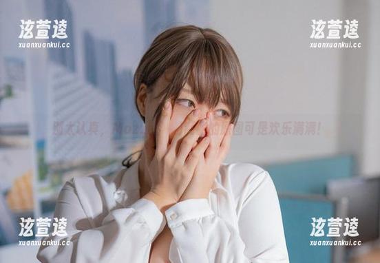 别太认真，Mozzi(모찌)制服的原图可是欢乐满满！
