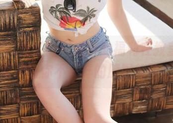 MyGirl美媛馆 – 懂事的福利在教室,张雨萌给你不一样的原图体验。