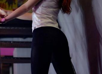PANS写真 – 御姐气场全开,琪琪的高清作品让我也想养成一代女王了。