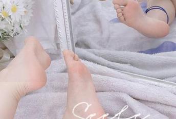看看Seele麦麦的奶牛，下载这份作品集，打发时间再好不过了！