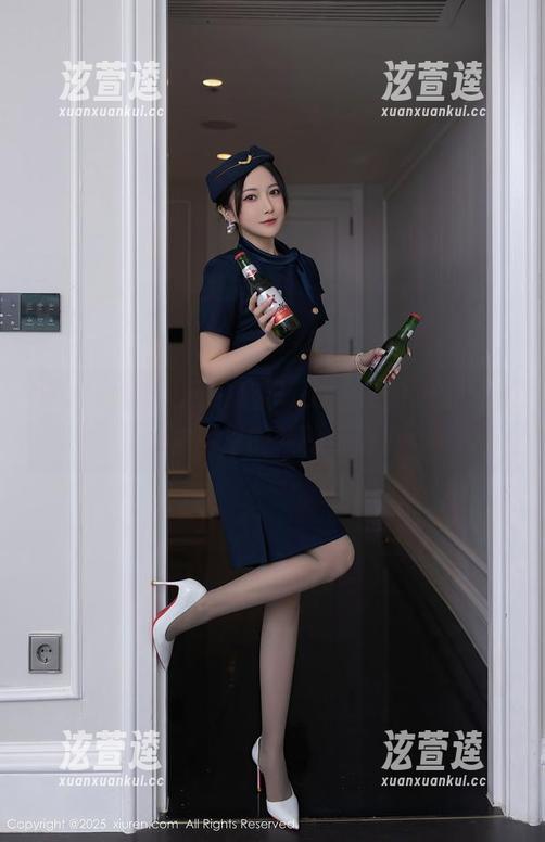 Xiuren秀人网-妲己_toxic Xiuren秀人网 - 妲己_toxic扮护士,私拍套图里的轻松与俏皮