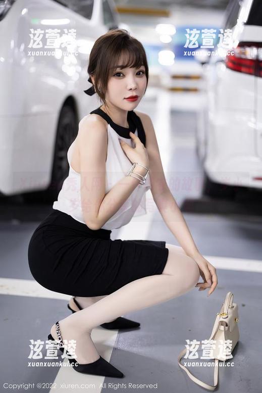 Xiuren秀人网-岁小岁 Xiuren秀人网 - 一件内衣的故事,岁小岁给你分享的写真小趣