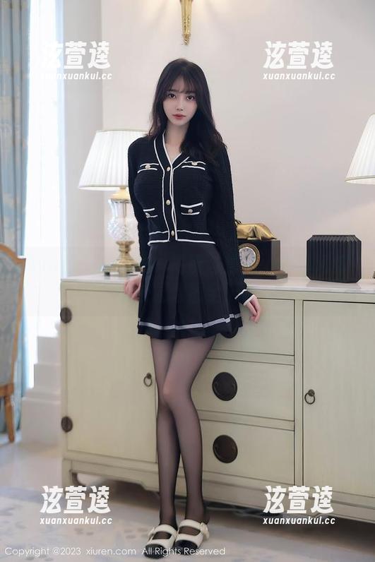 Xiuren秀人网-苏苏阿 Xiuren秀人网 - 捣蛋与求知:苏苏阿缤纷校园套图全记录
