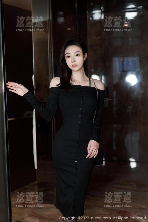 Xiuren秀人网-草莓mm Xiuren秀人网 - 草莓mm黑丝精选:黑丝下藏着些啥,等你来挖掘