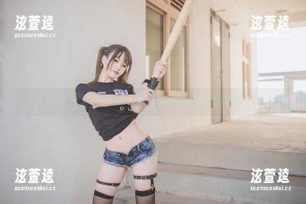 黑白写真：Yoko宅夏的无聊时光也能被抓拍