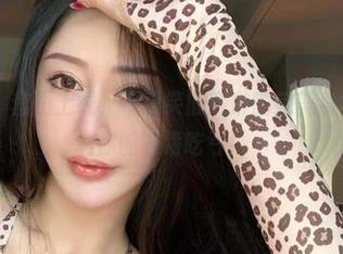 微密圈 – 套图上线,不爱笑的赛琳的完美身材,别让你的眼睛吃亏!