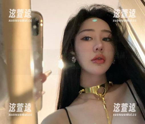 不爱笑的赛琳 微密圈 - 观看作品:不爱笑的赛琳渔网黑丝袜,按理来说应该很普通,但…