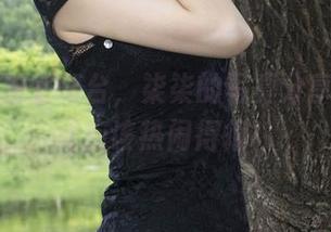 丽柜 – 教室舞台,柒柒的写真分享,评论区应该热闹得很!