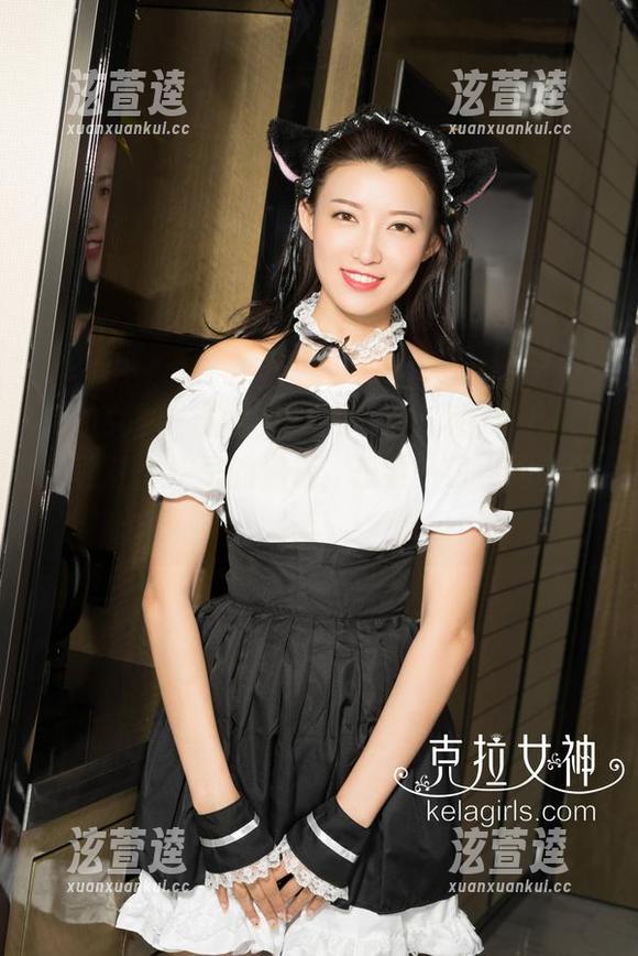 克拉女神-盈盈 克拉女神 - 盈盈的厨娘写真,照片传递出一股让人妒忌的温情,想要一口“她”的菜。