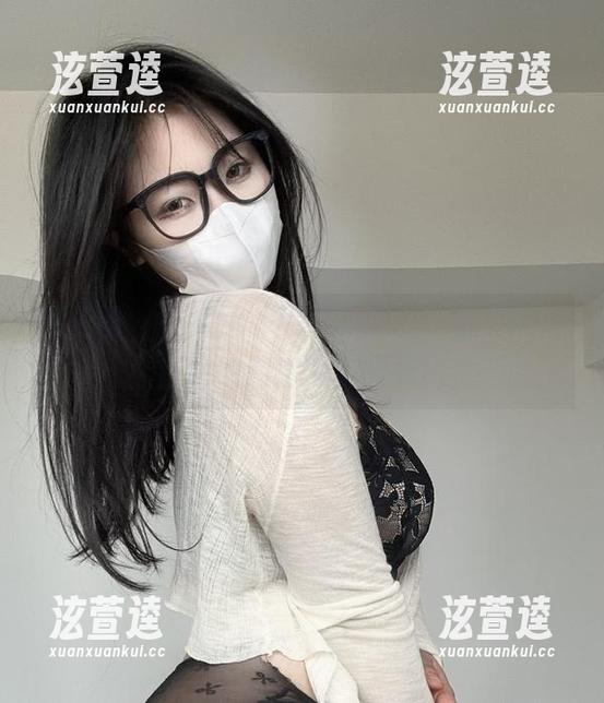 微密圈 - 在线追踪可爱的肉巴，波点肉肉套装的迷惑指数爆表！