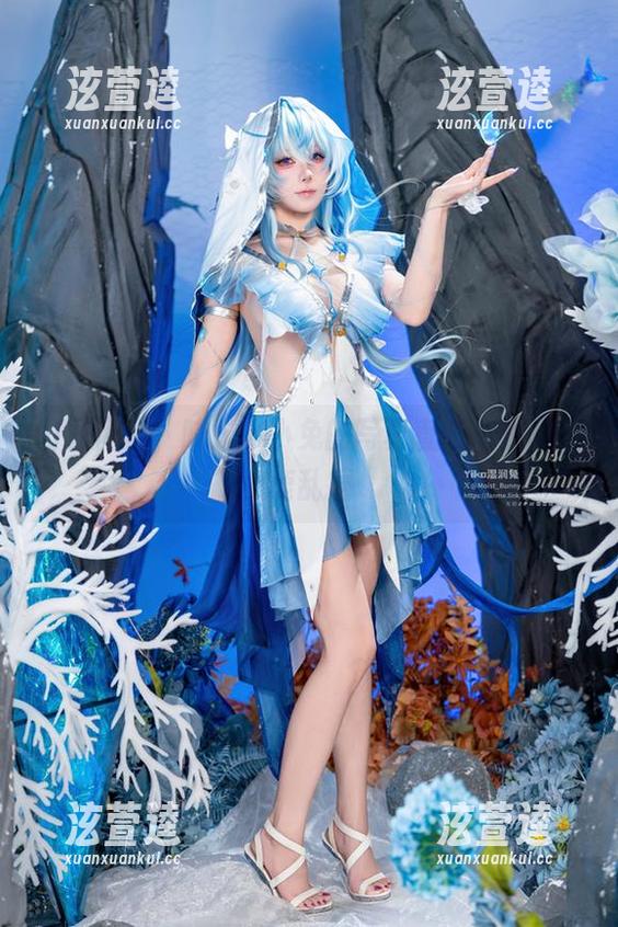 打开网盘，咬人小小兔的写真直击心底的小鹿乱撞