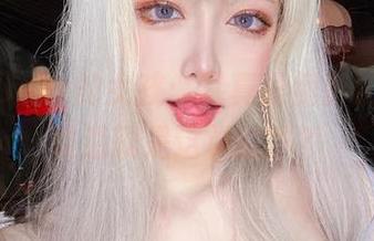 啾小妍Deer的女孩：写真里倒影的真实，难道就是这样的吗？