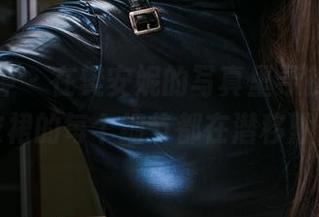 头条女神 – 在樊安妮的写真里寻找灵感,连衣裙的每个细节都在潜移默化?