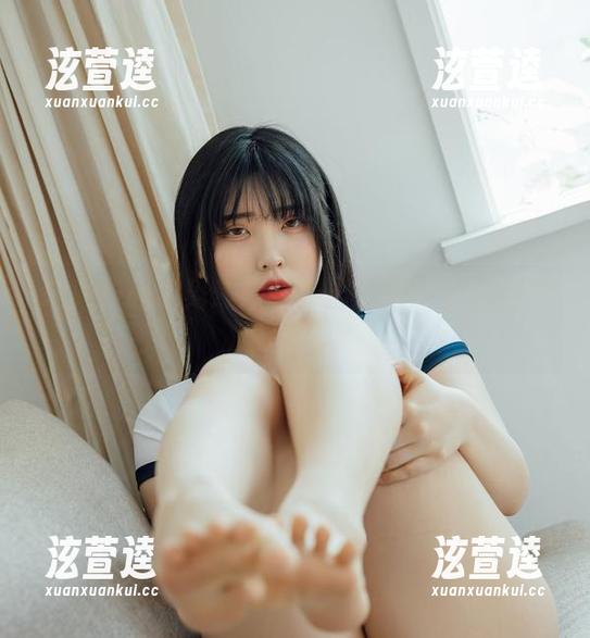 选择作战姿势：宋哈娜出圈的瑜伽精选作品集