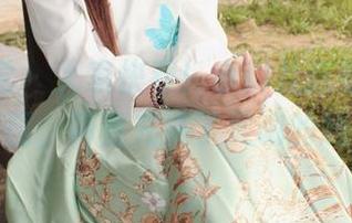 小众视觉 – 大家快看！小琳儿这组“棉袜”原图，简直充满了灵魂的触碰！