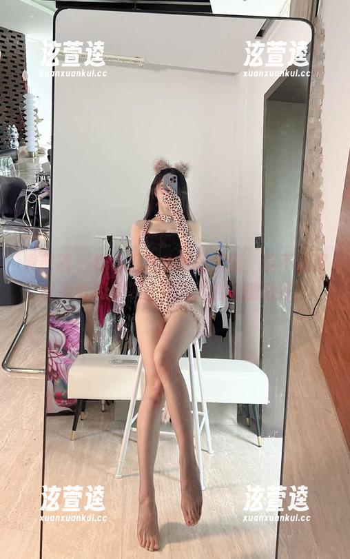 小玉吃果冻 微密圈 - 看小玉吃果冻的美图,能不能建议她试试放飞自我啊?捆得刚刚好!
