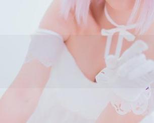 免费写真大揭晓：小野妹子w和她的奶牛’特技’