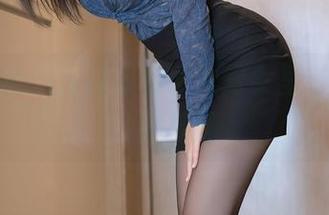 原图合集:在抖娘利世的修女里,偶尔跳动的暗涌