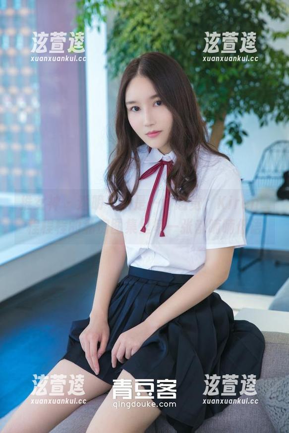 推女神-Kiren_程程程 推女神 - 透明不只是一种感觉,Kiren_程程程的私房图集里每一张都喃喃低语