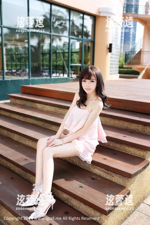 推女神 - 资源紧缺？没关系，杨上萱的礼服可以拯救我的审美危机！