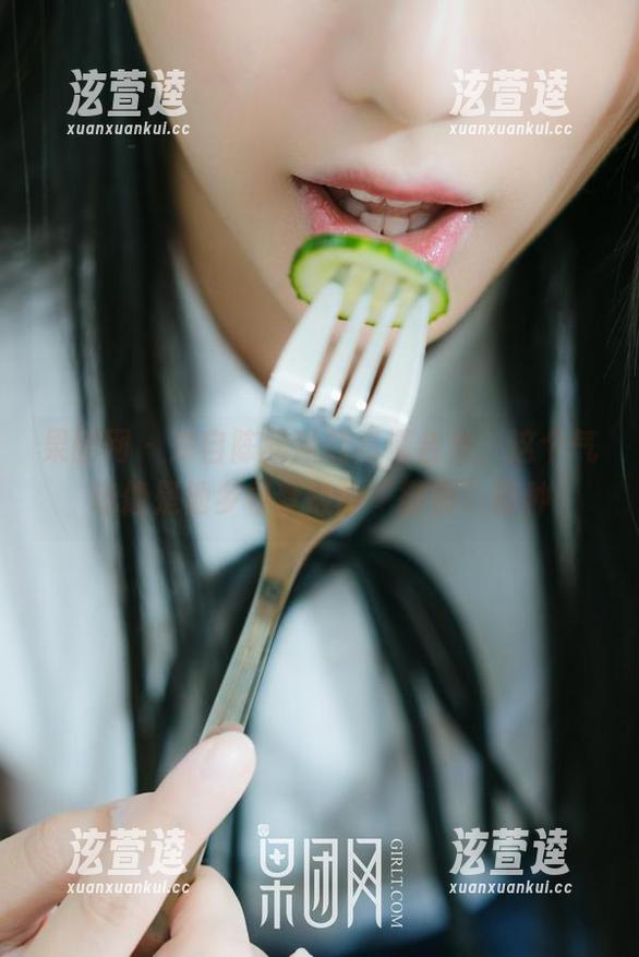 果团网-陈雅漫 果团网 - 来自陈雅漫的高清合集,这个气场像是他乡寻梦般的“御姐”那种