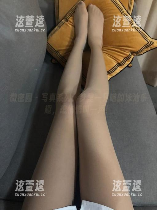 微密圈 - 写真系列：梦里一只喵的泳池乐趣，想悄悄叫一声！