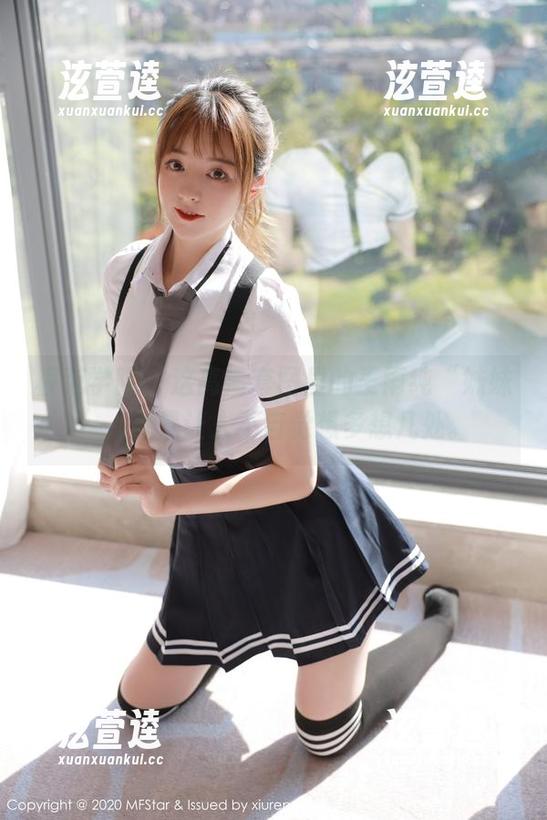 模范学院 - 这高清套图里的王雨纯“妹妹”，就是让人不自觉想多想几处。