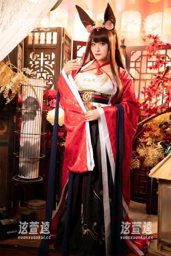 洛璃LoLiSAMA 看!洛璃LoLiSAMA穿水手服,那是岁月与图片的交响乐