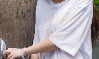 爱蜜社 – Lucky沈欢欣的豹纹写真,一种“在丛林中打翻了墨水”的高清体验?