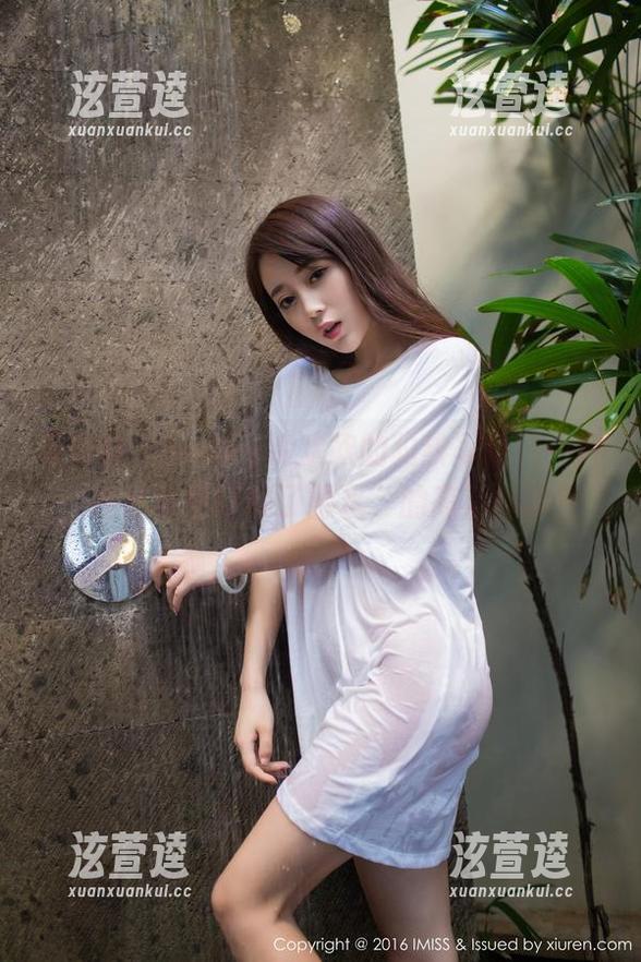 爱蜜社-Lucky沈欢欣 爱蜜社 - Lucky沈欢欣的豹纹写真,一种“在丛林中打翻了墨水”的高清体验?