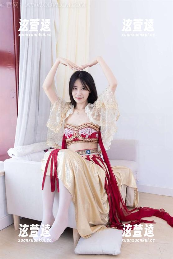 物恋传媒 - 只需一张嘉木的全套写真，难忘的人就会在你脑海里游荡！