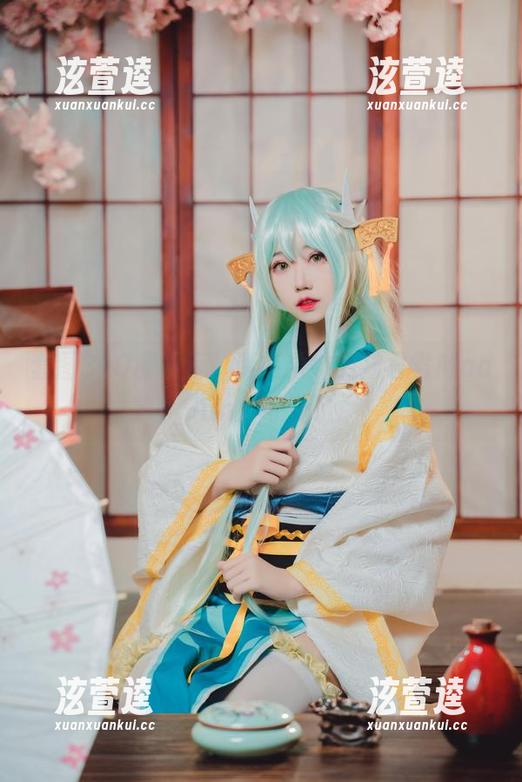 猫君君MaoJun 套图360度展示,清纯学妹的猫君君MaoJun太可爱了