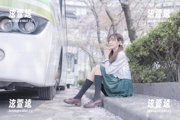 王羽杉 王羽杉浴缸自拍指南——精选写真集,洗澡也能拍得像模特!