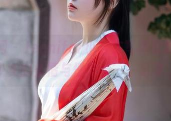 秀人网 – Jennifer小若在写真里飘荡，少女的柔情与悸动被一一记录。