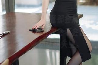 花漾show – 每年圣诞都会刷新的美图,艾栗栗栗栗栗栗吖这次会不会让我眼前一亮?可别让我失望。