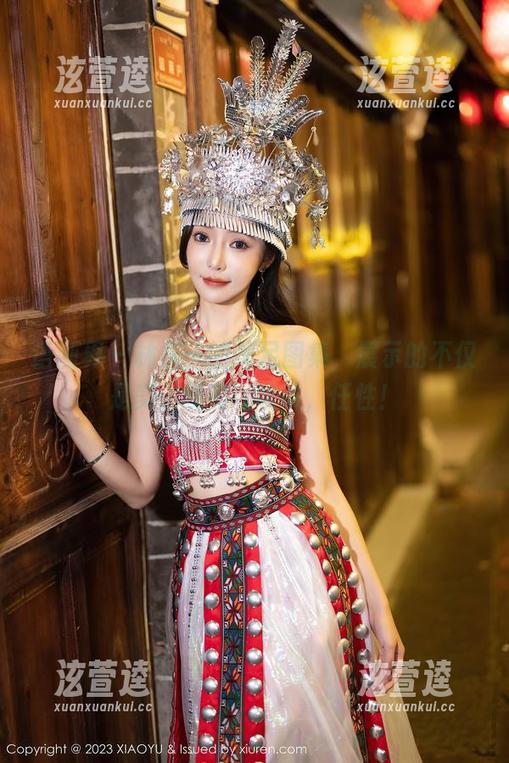 语画界 - 林乐一的美足图集，展示的不仅是美，还有…咳咳，任性！