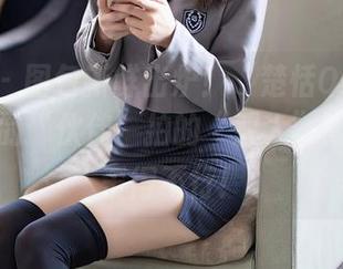 语画界 – 图包新鲜出炉！“楚恬Olivia”带着他的“伙伴”拍的“双人”肖像，腻歪得不行！