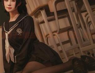 懒洋洋地看贞子蜜桃的心心眼套图精选,时间停止了~