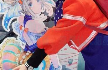 阳炎型小菠萝的泳衣套图——冲浪，那水花四溅的气氛，真是让人犯困