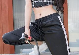 魅妍社 – 手慢无，赵梦洁高跟鞋写真，下载一发走起！